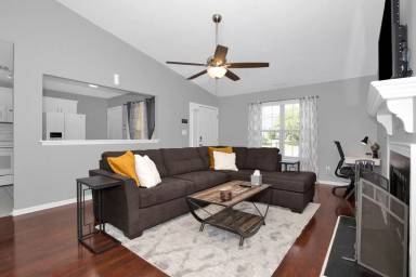 Main picture of 3915 Harden Rd