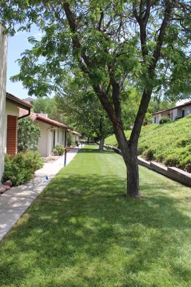 Main picture of 439 Foxfire Ln