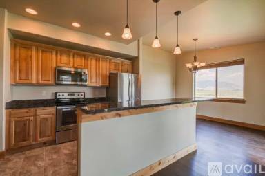Main picture of 4879 Sherwood Way