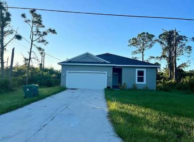 Main picture of 335 Sweetwater Dr
