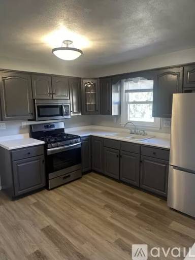 Main picture of 615 W Timothy Dr