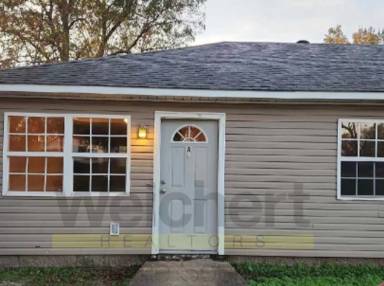 Main picture of 107 N 5th St