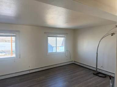 Main picture of 355 Anvil Dr