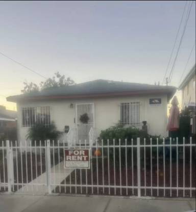 Main picture of 634 W Colden Ave