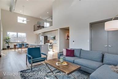 Main picture of 1260 Martin St
