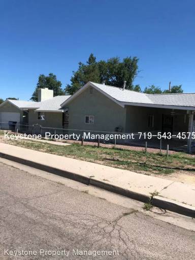 Main picture of 724 Troy Ave