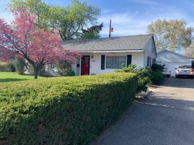 Main picture of 2406 Swift Blvd