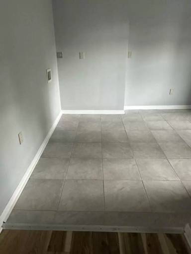 Main picture of 2614 Virginia Ave