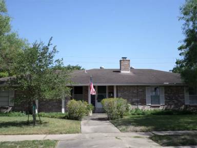 Main picture of 1014 Egyptian Dr