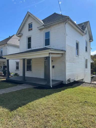 Main picture of 912 Patterson Ave SW
