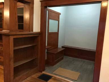 Main picture of 3615 SE 63rd Ave