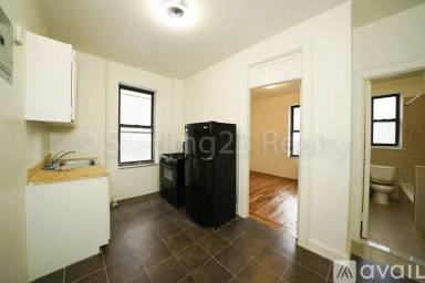 Main picture of 3248 41st St
