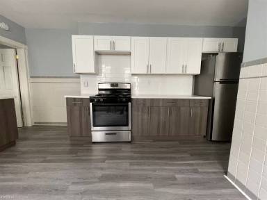 Main picture of 361 Woodlawn Ave