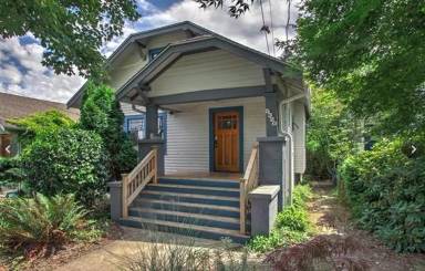 Main picture of 5336 8th Ave NE