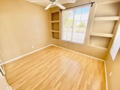Main picture of 1605 Cimarron Crest St