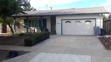 Main picture of 2933 Fallwood Ln