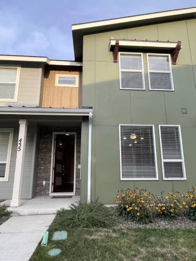 Main picture of 455 N Tessa Ln
