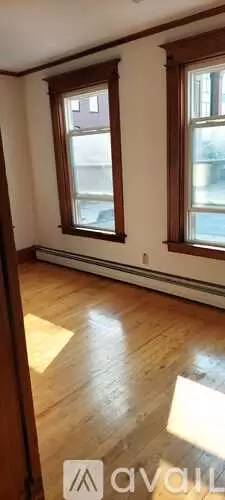 Main picture of 7 Academy St
