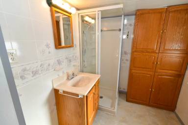 Main picture of 918 Mercer St