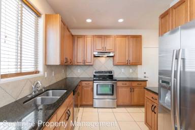 Main picture of 4528 Santa Elena St