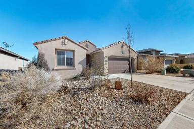 Main picture of 6405 Kings Canyon Cv NE