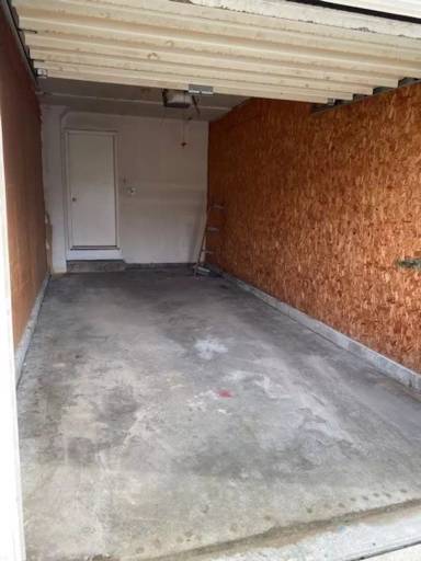 Main picture of 700 Meadow Park Dr