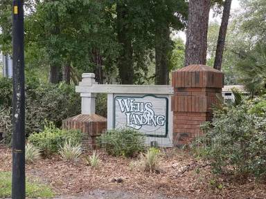 Main picture of 654 Wells Landing Dr