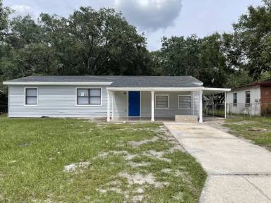 Main picture of 7722 Downing Cir