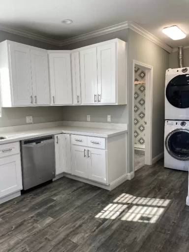 Main picture of 10895 New Ave
