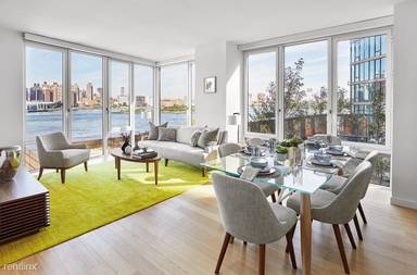 Main picture of Halletts Point