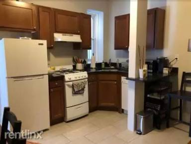 Main picture of 1193 Commonwealth Ave