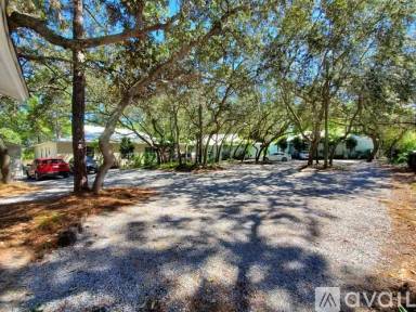 Main picture of 980 Mack Bayou Rd