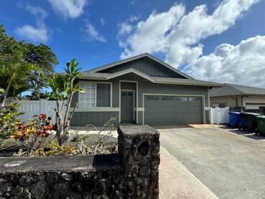 Main picture of 95-1031 Kahele St