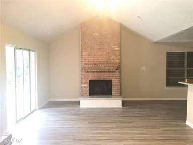 Main picture of 503 Packer Ct