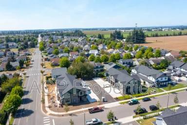 Main picture of 2201 De Jong Dr