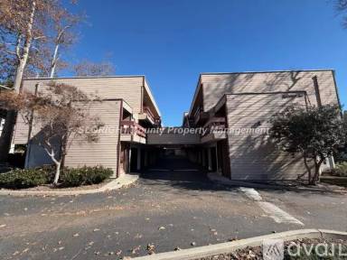 Main picture of 680 Chorro St