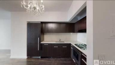 Main picture of 95 Wall