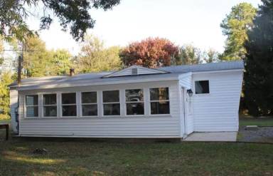 Main picture of 5814 Locust St