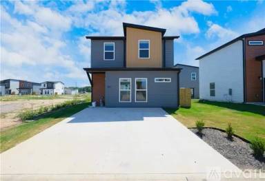 Main picture of Boardwalk Ave