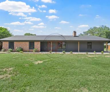 Main picture of 1190 Greenwood Ln