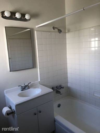 Main picture of 9424 National Blvd