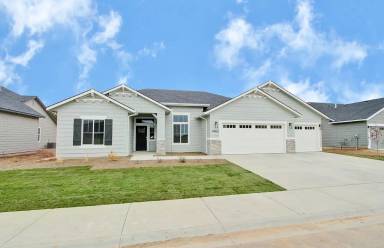 Main picture of 4960 W Vanderbilt Dr