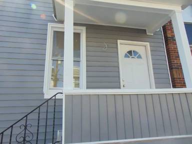 Main picture of 572 N 9th St
