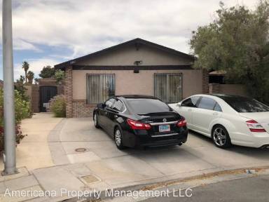 Main picture of 3921 Calle Fermo