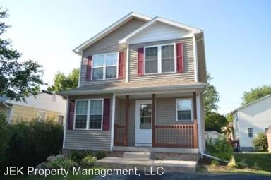 Main picture of 1506 Martin St