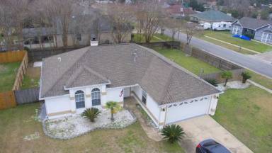 Main picture of 9851 Creet Cir