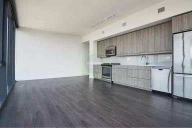 Main picture of 729 W Couch Pl