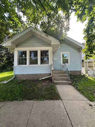 Main picture of 1253 Evergreen Ave