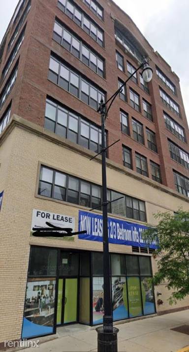 Main picture of 2036 S Michigan Ave