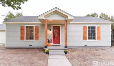 Main picture of 3008 Avenue L